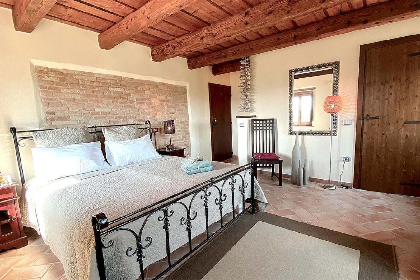 Bed&Breakfast La Vecchia Scuola Montefano Exterior foto